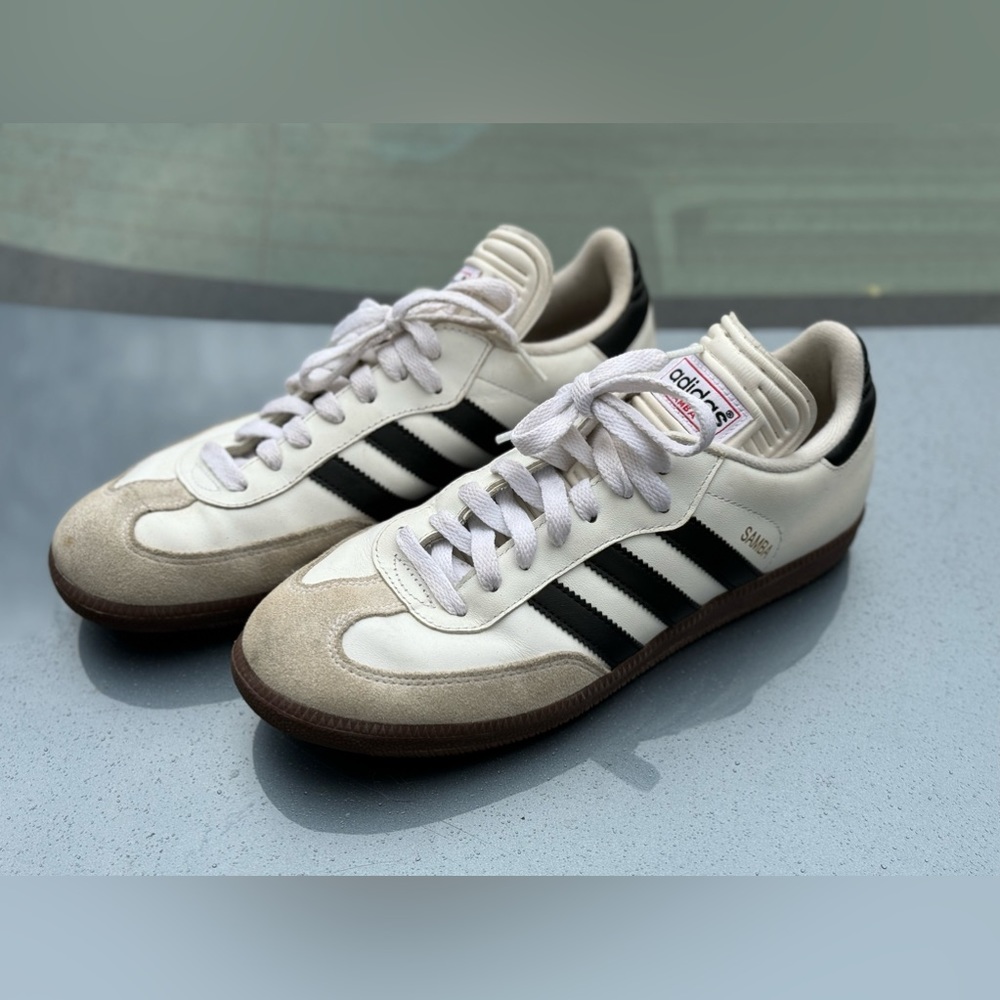 Men Size 8 White Adidas Samba Sneakers — Excellent Condition!